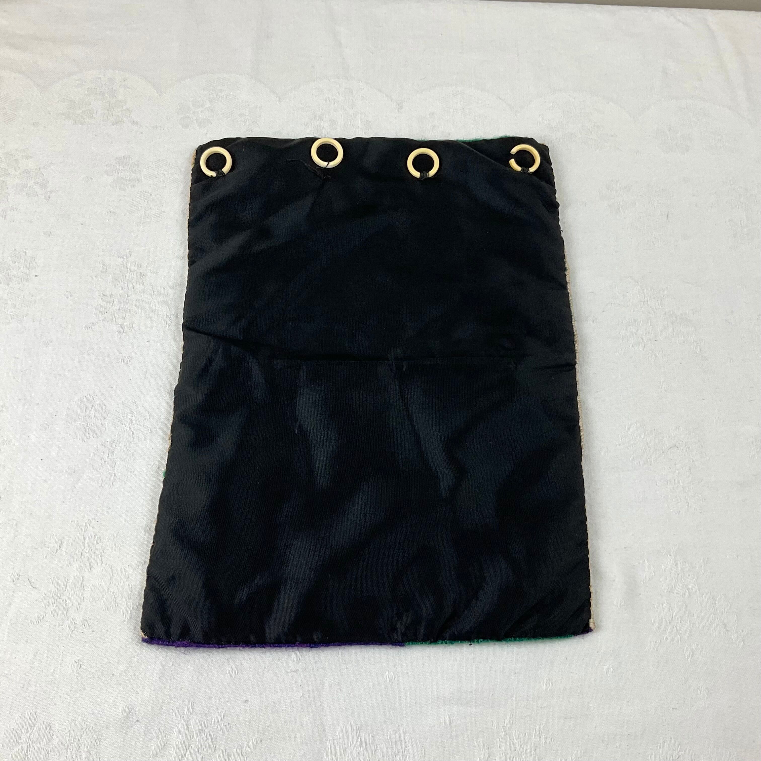 Small wall hanging vintage sixties 69