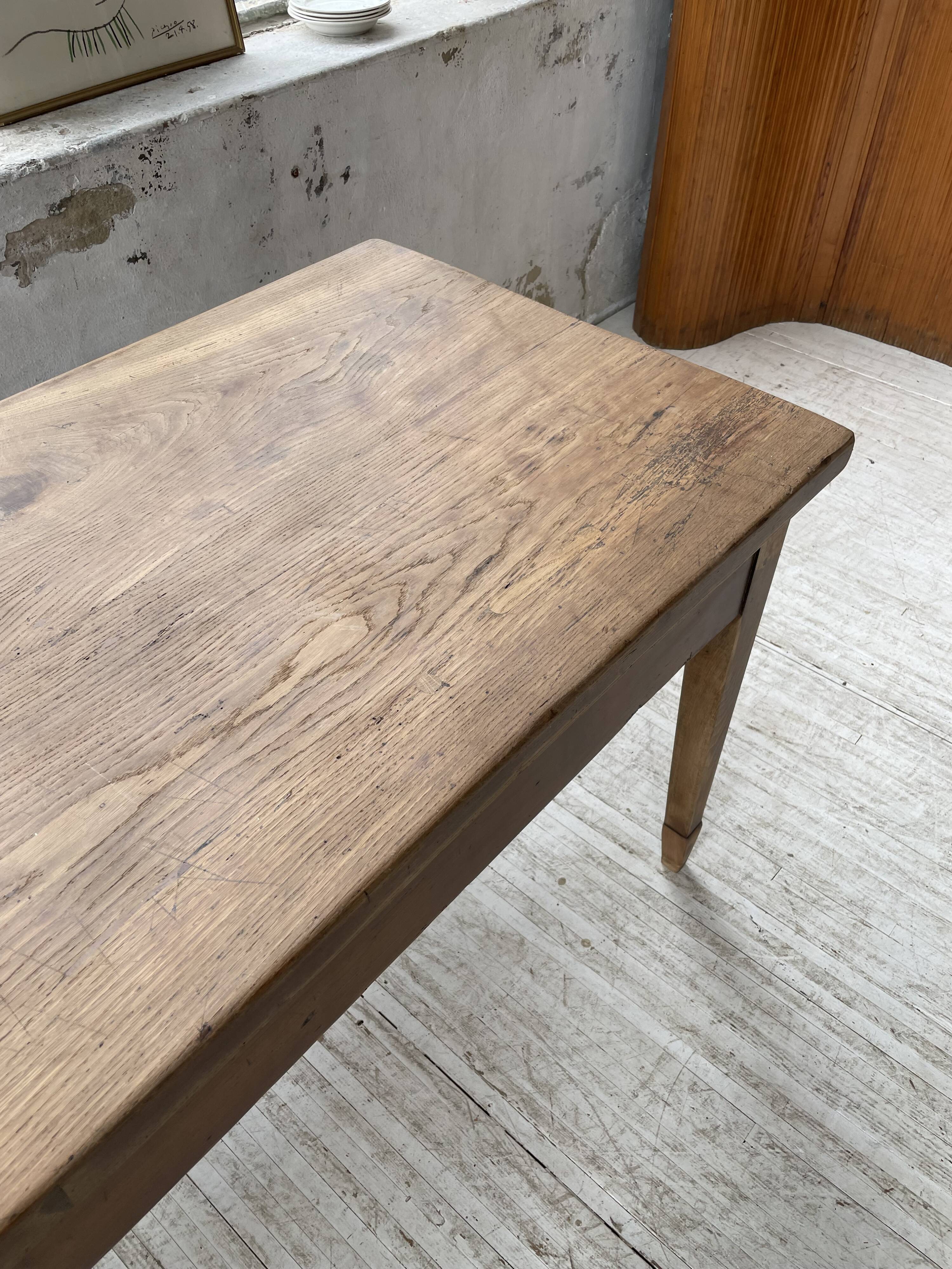 Farmhouse table in oak and walnut 2m