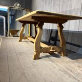 Spanish table