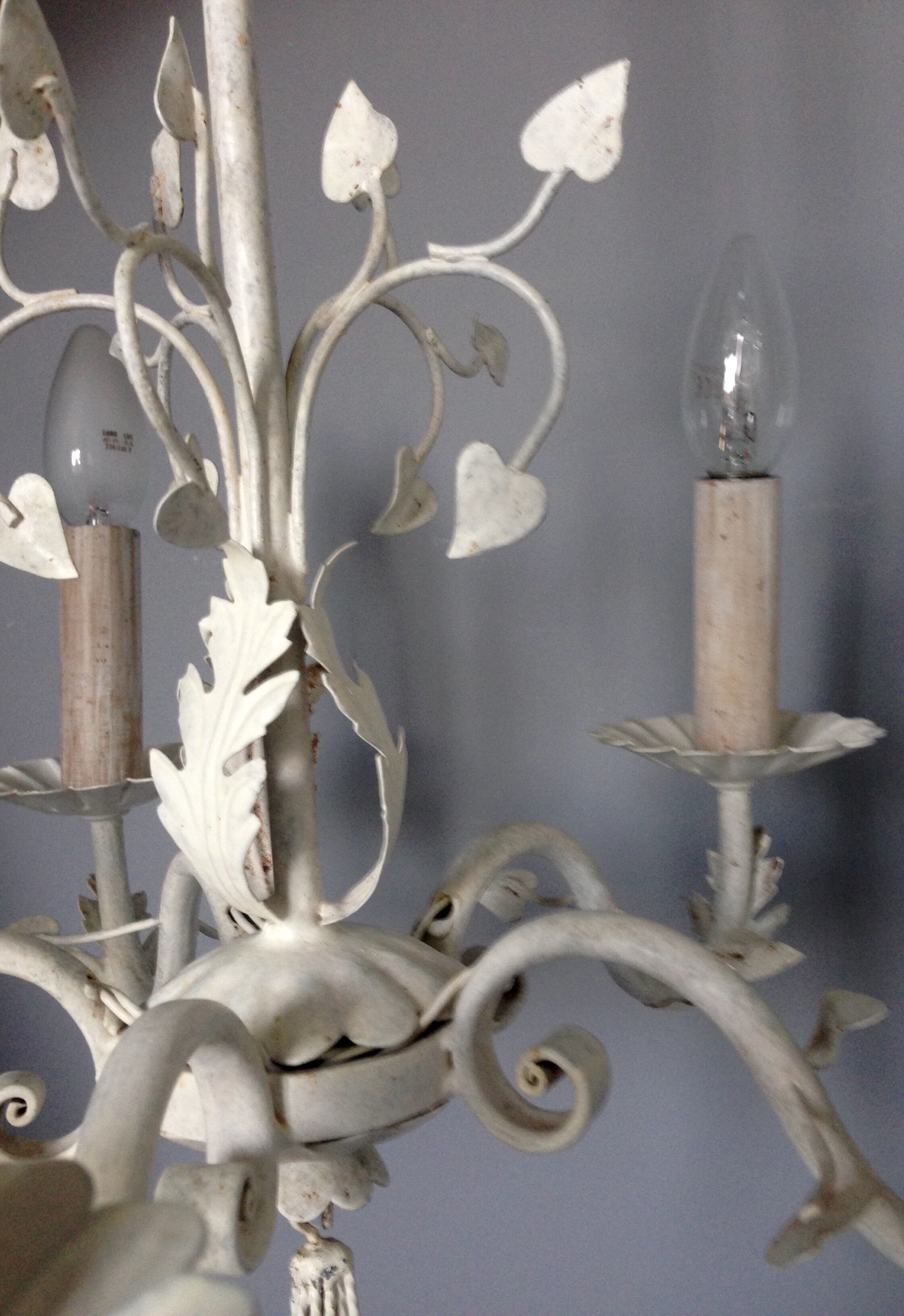 Acanthus and Ivy chandelier
