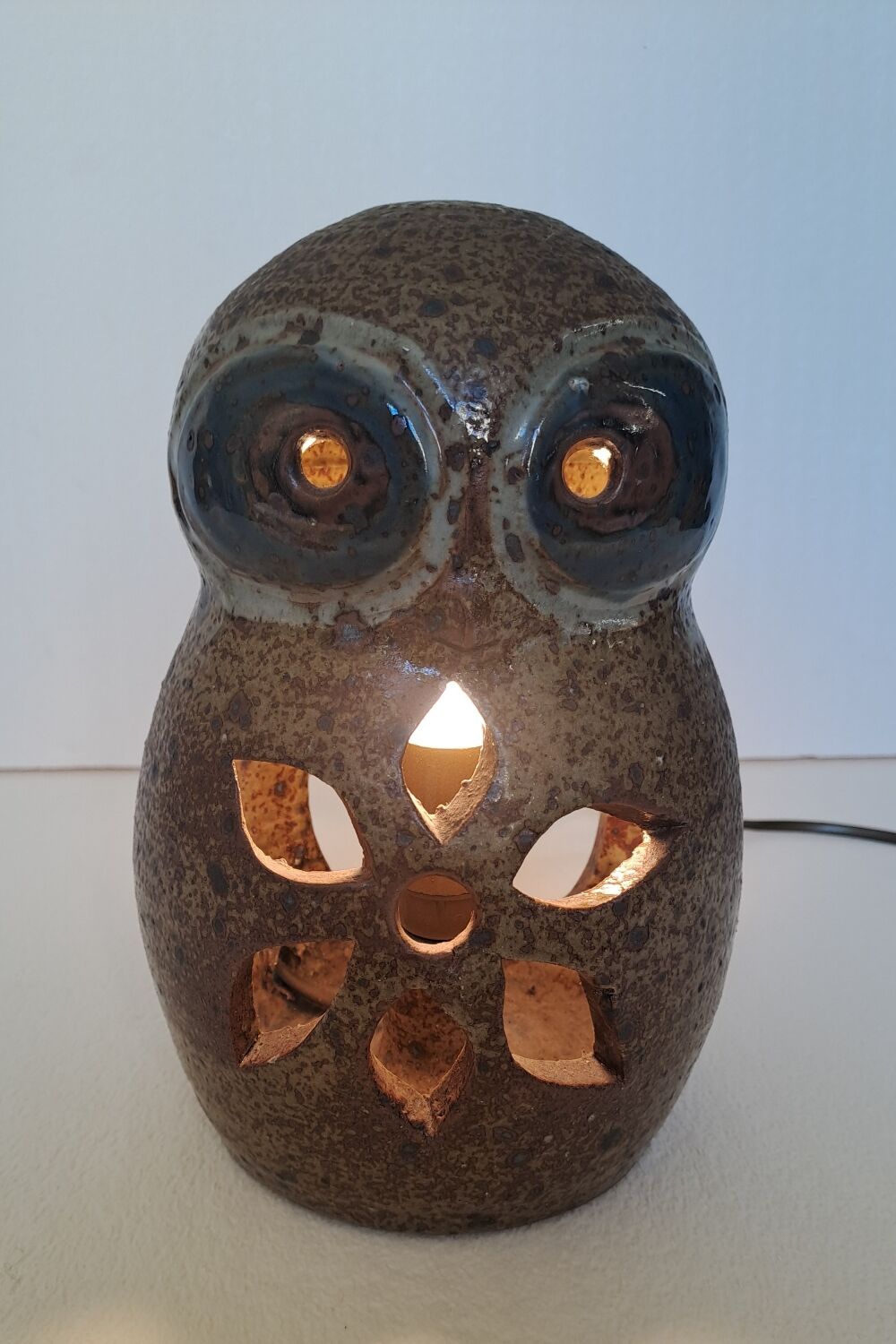 Owl lamp in stoneware from La Borne
