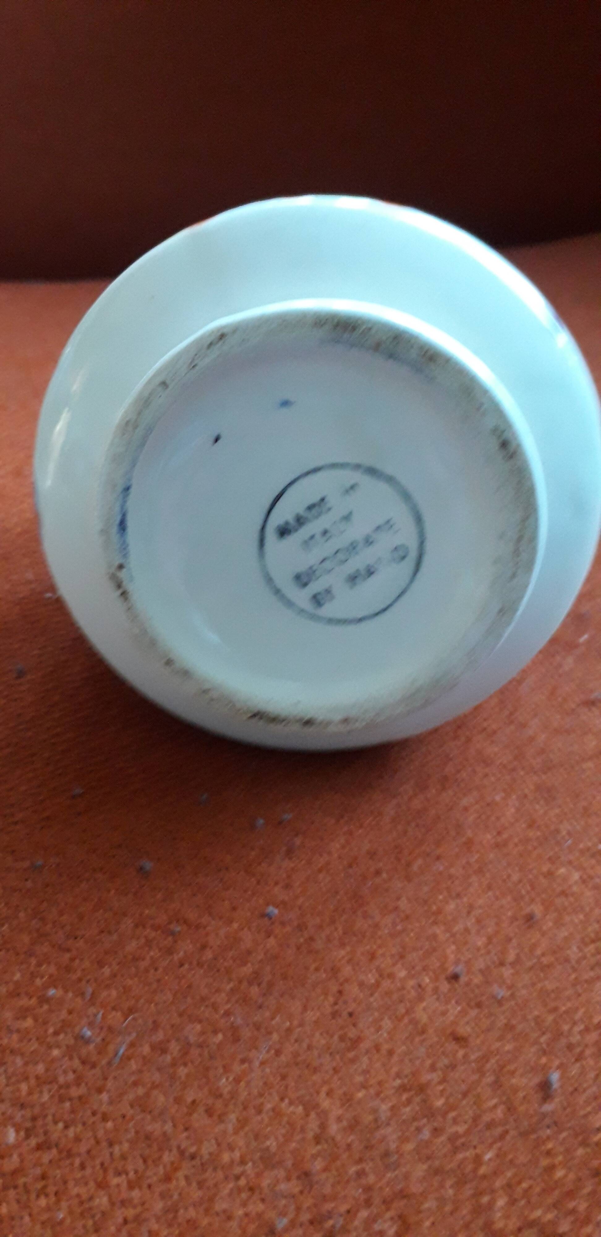 Vintage Italian vase with floral pattern