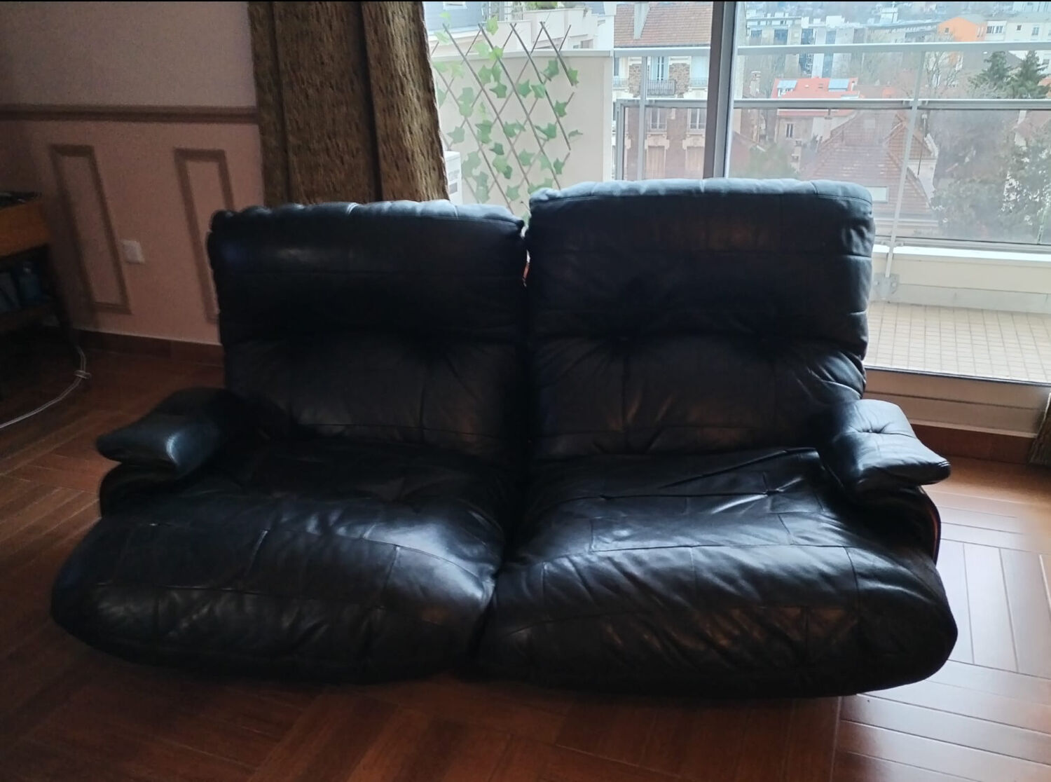 Marsala 2-seater sofa and armchair