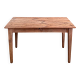 Farm table