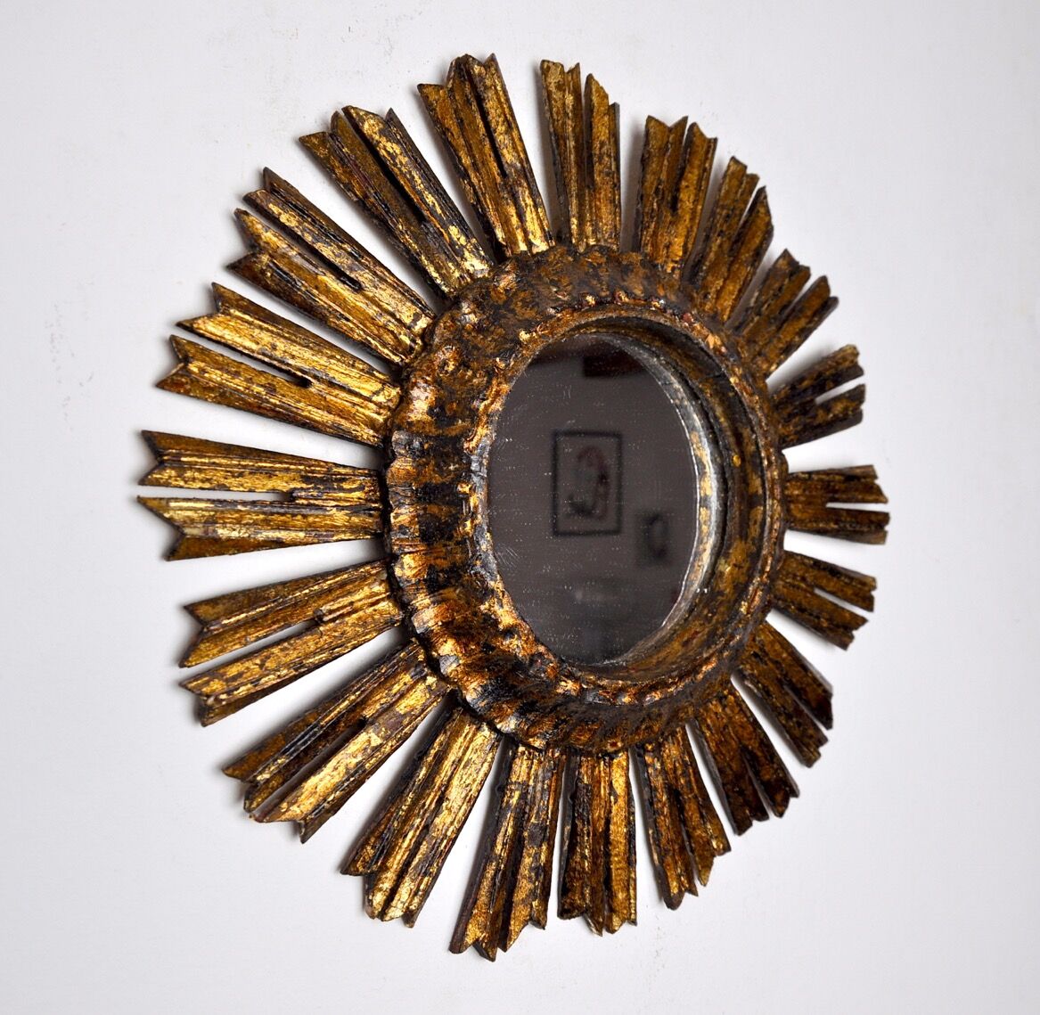 Sun mirror in gilded wood early twentieth century 40cm