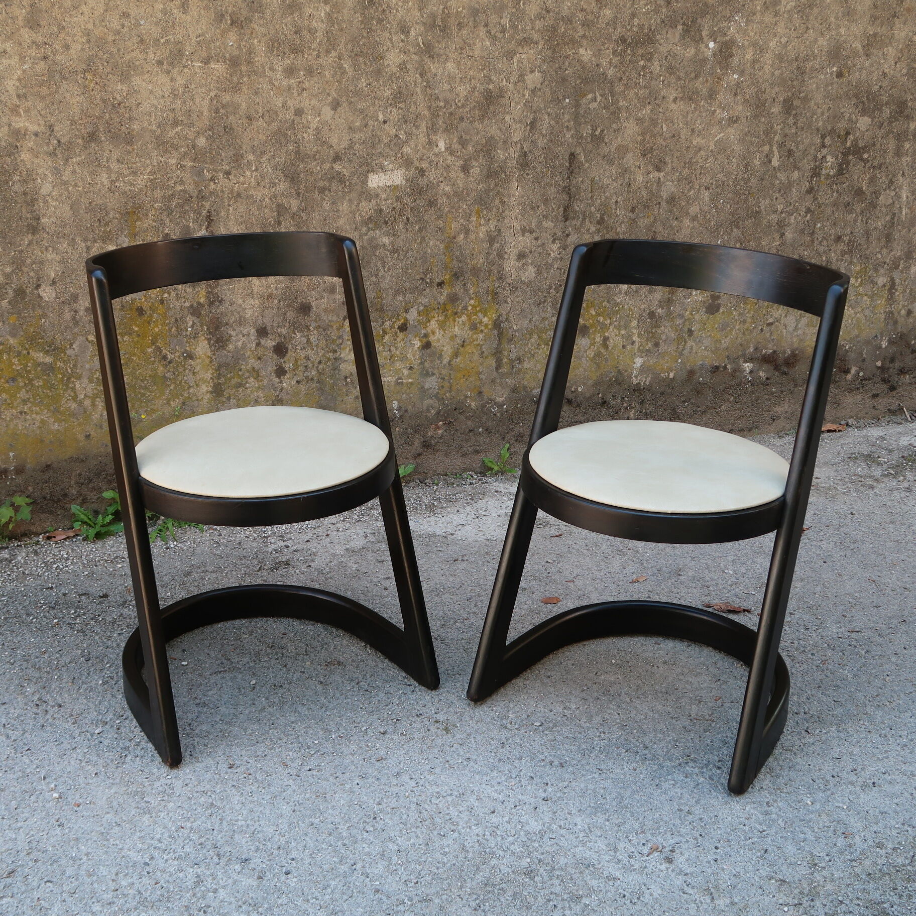 Pair of Halfa chairs by Baumann