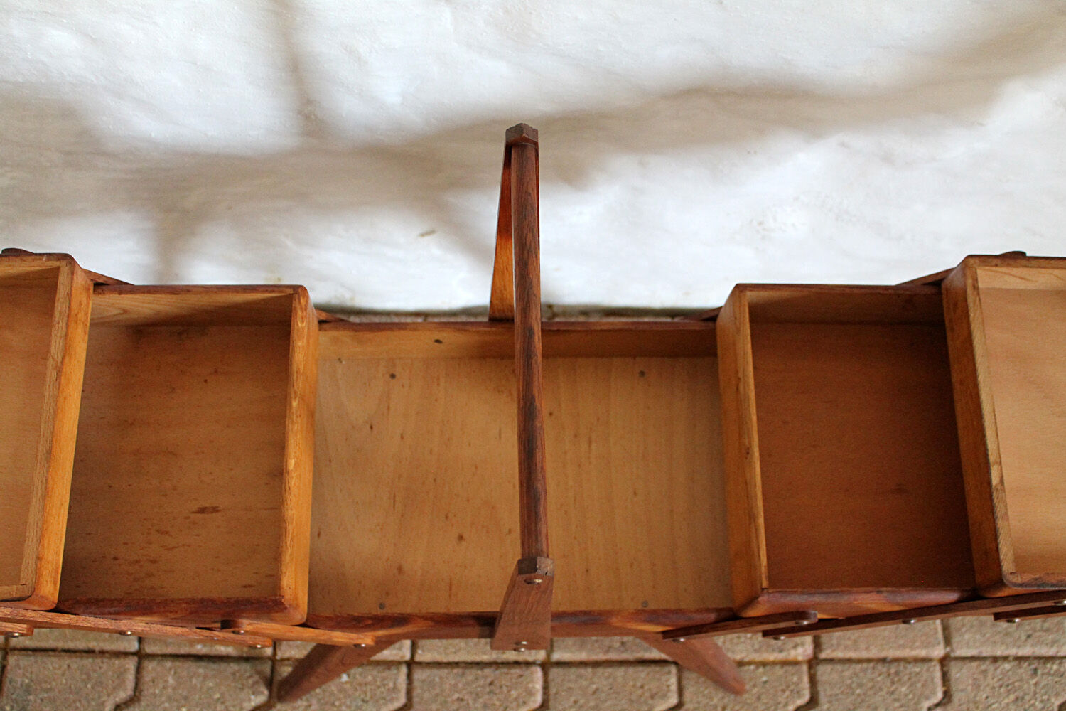 Travailleuse en bois années 50