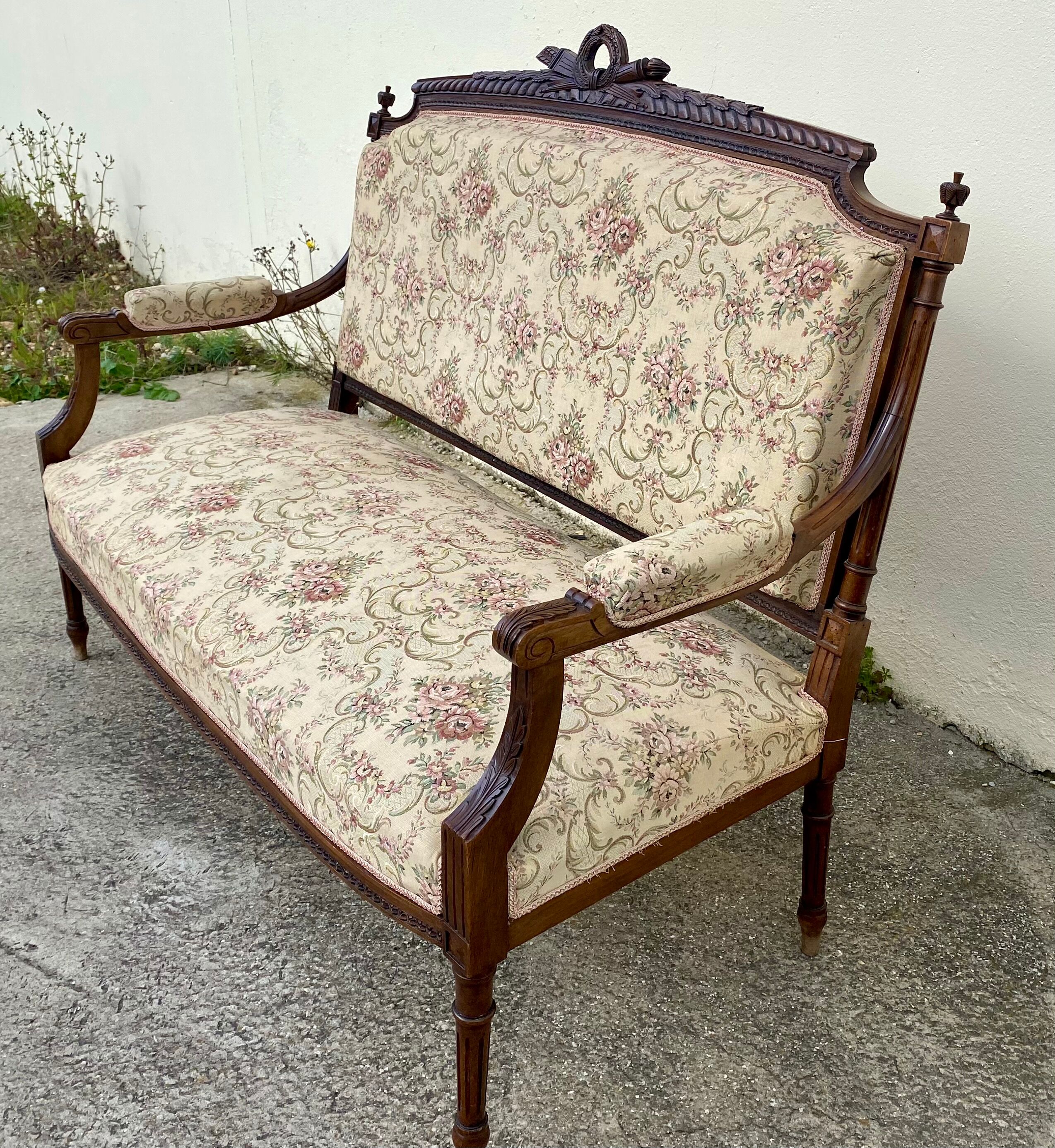 Wooden bench Louis XVI style