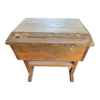 Children's desk wood