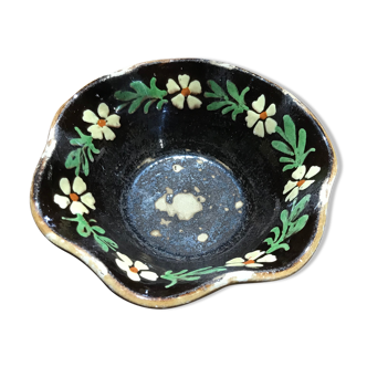 Floral pattern dish