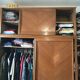 Armoire portes coulilssantes vintage des années 50 circa 1950 1960 style prouvé perriand moderniste