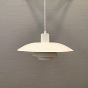 Older ph 4/3 hanging lamp, in white, with original orange suspension disk.