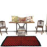 3x6 Red Black Checkered Wool Vintage Rug, 107x180Cm SK 70252