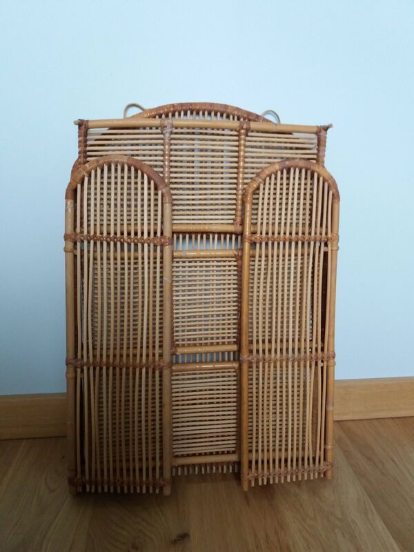 Étagère murale en rotin osier