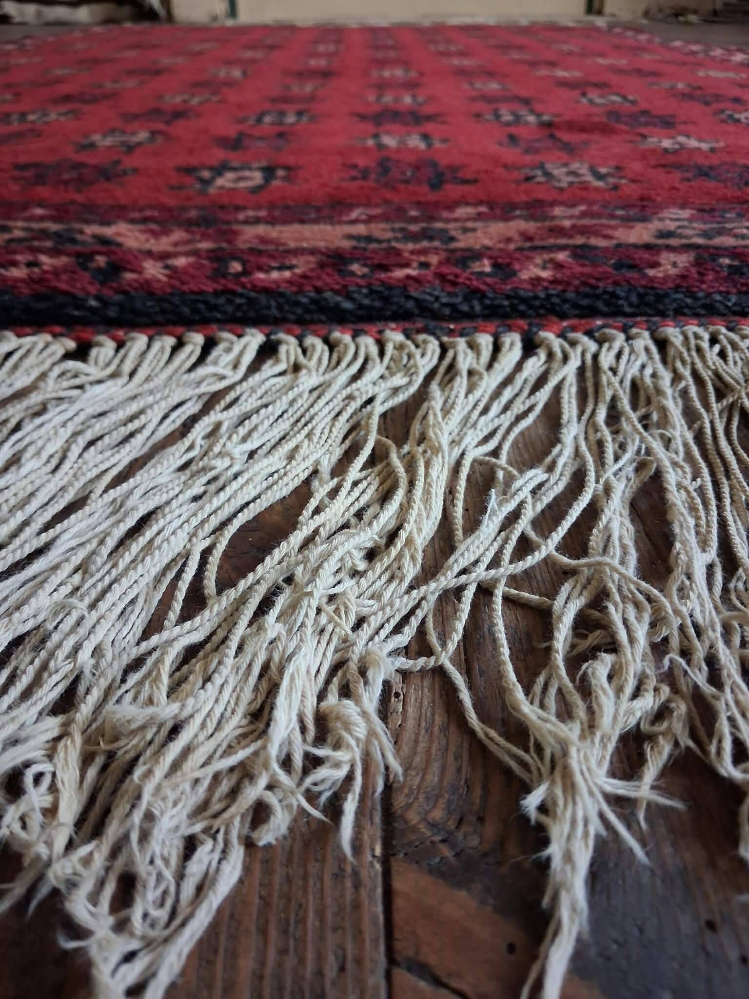 Tapis Ouzbek fait main 173x118cm