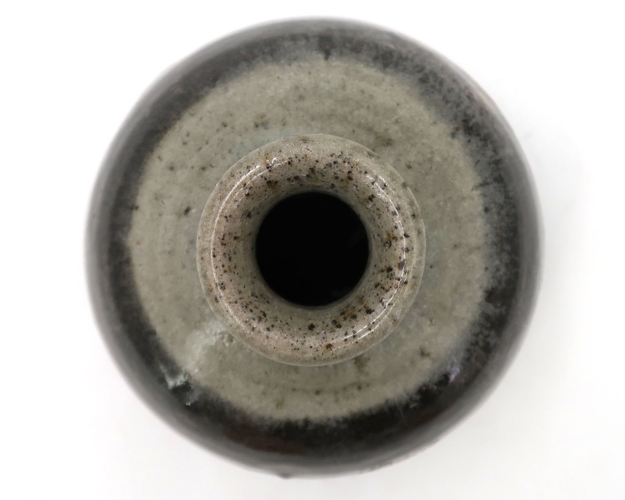 Wabi-sabi round vase in stoneware with green glazing, 1970s ceramics.