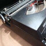 Quen-data 680 typewriter black