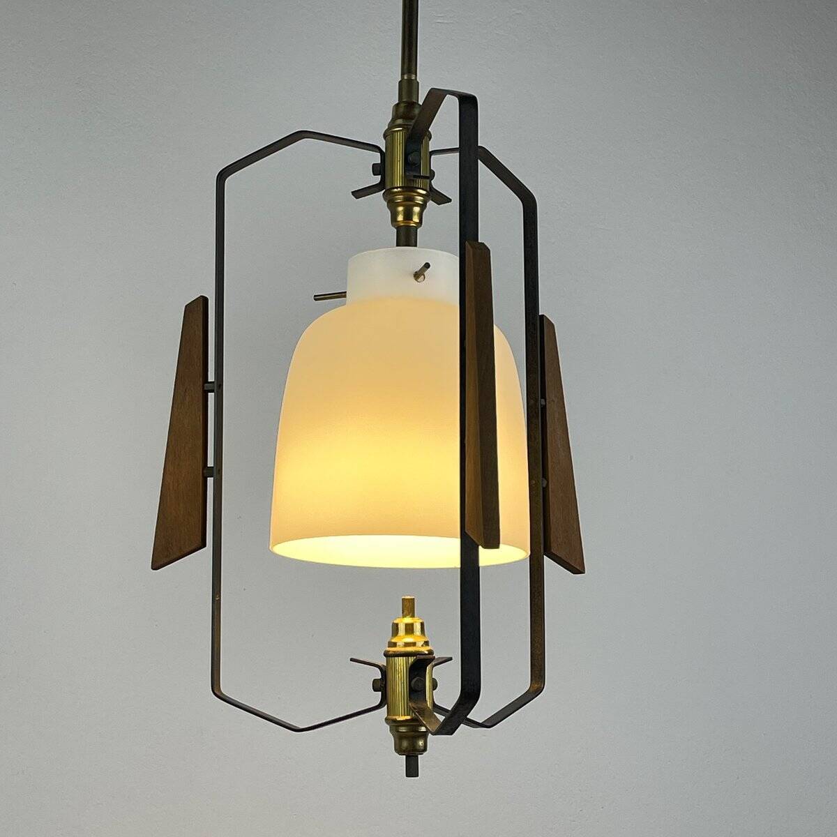 Vintage pendant lamp by Stilnovo, Italy, 1950s.