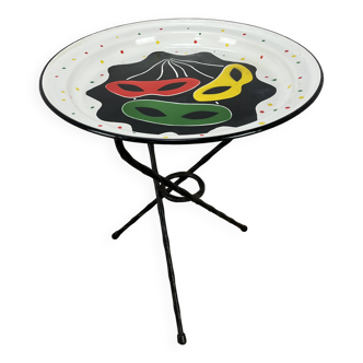 Vintage tripod side table, enamelled sheet metal, 1950s, end table