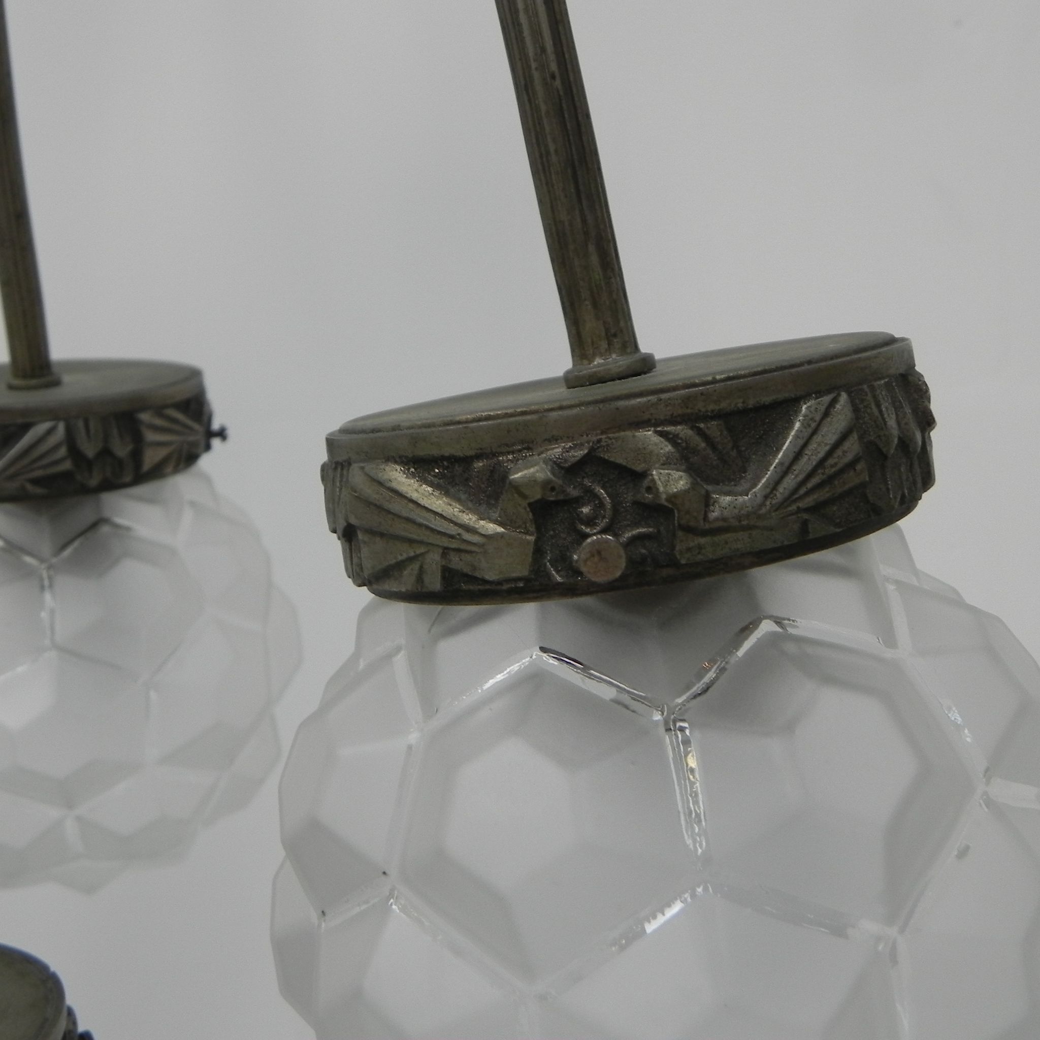 Suspension art déco avec 5 sphères sur 5 tiges