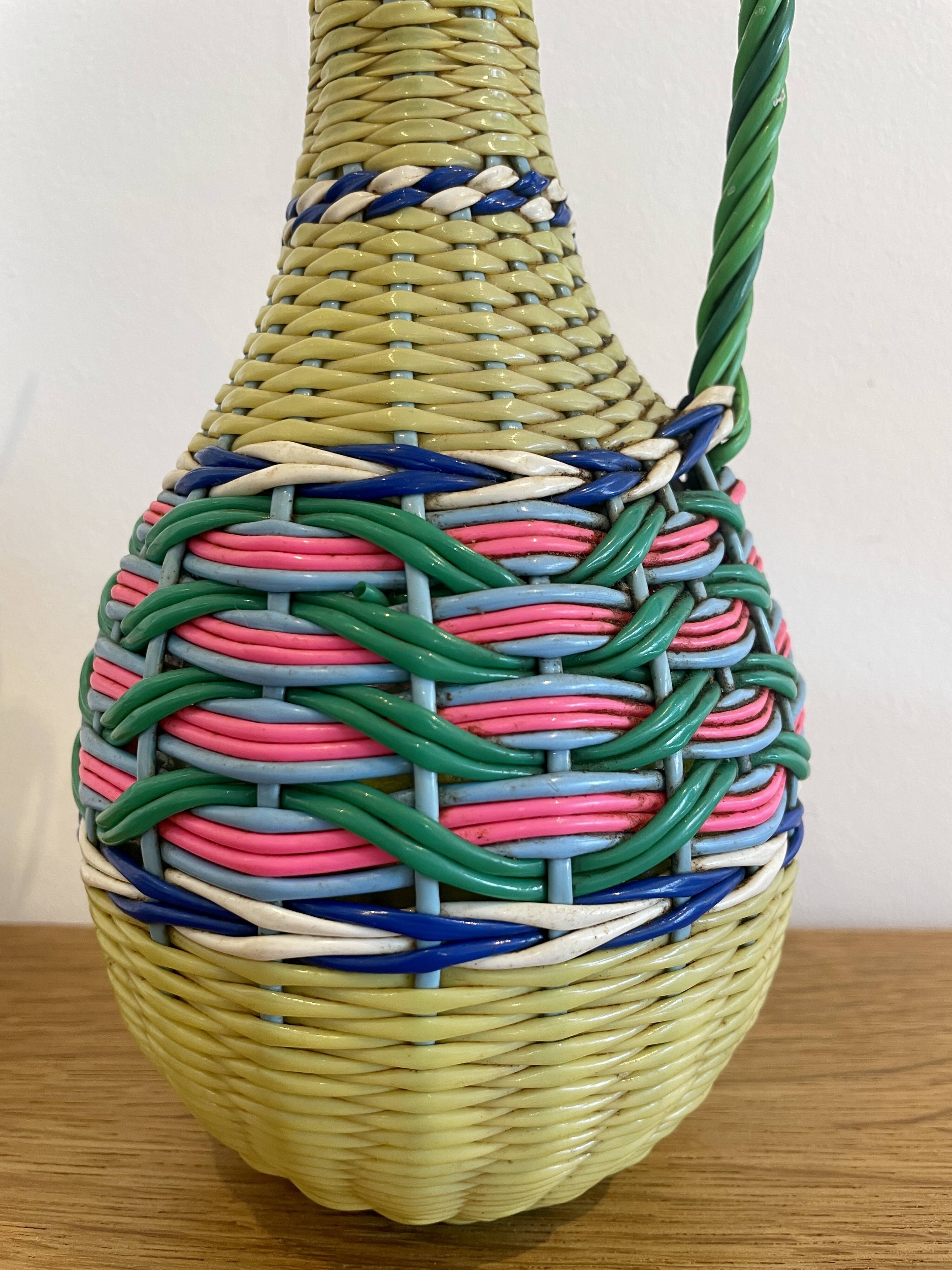 Vintage scoubidou bottle