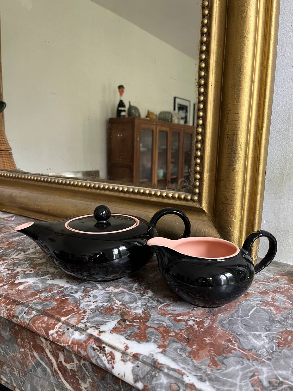 Villeroy and Boch teapot and milk jug set, Biarritz model