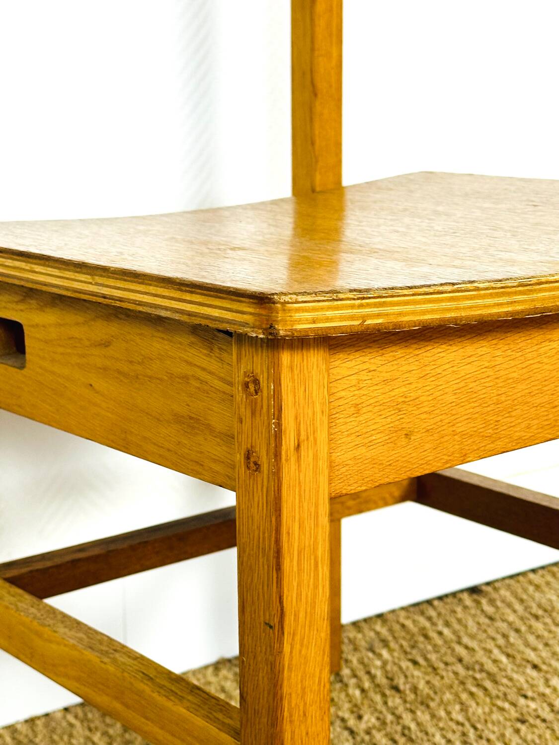 6 vintage oak chairs from the 1960s