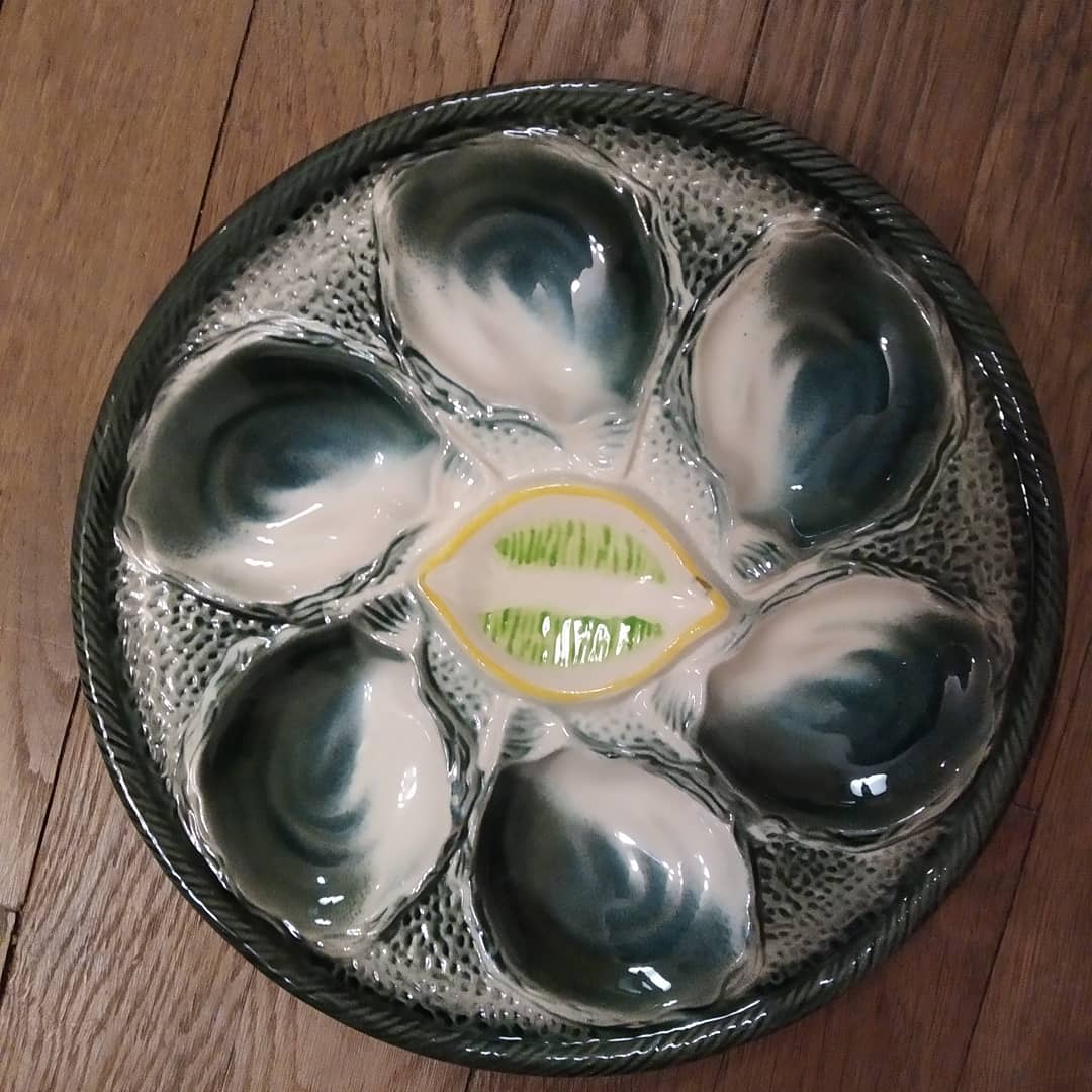 6 oyster plates
