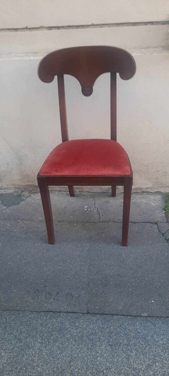 Empire style chair