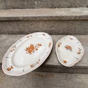 Duo of old plates Condé Longchamp – Terre de Fer, floral decoration & in