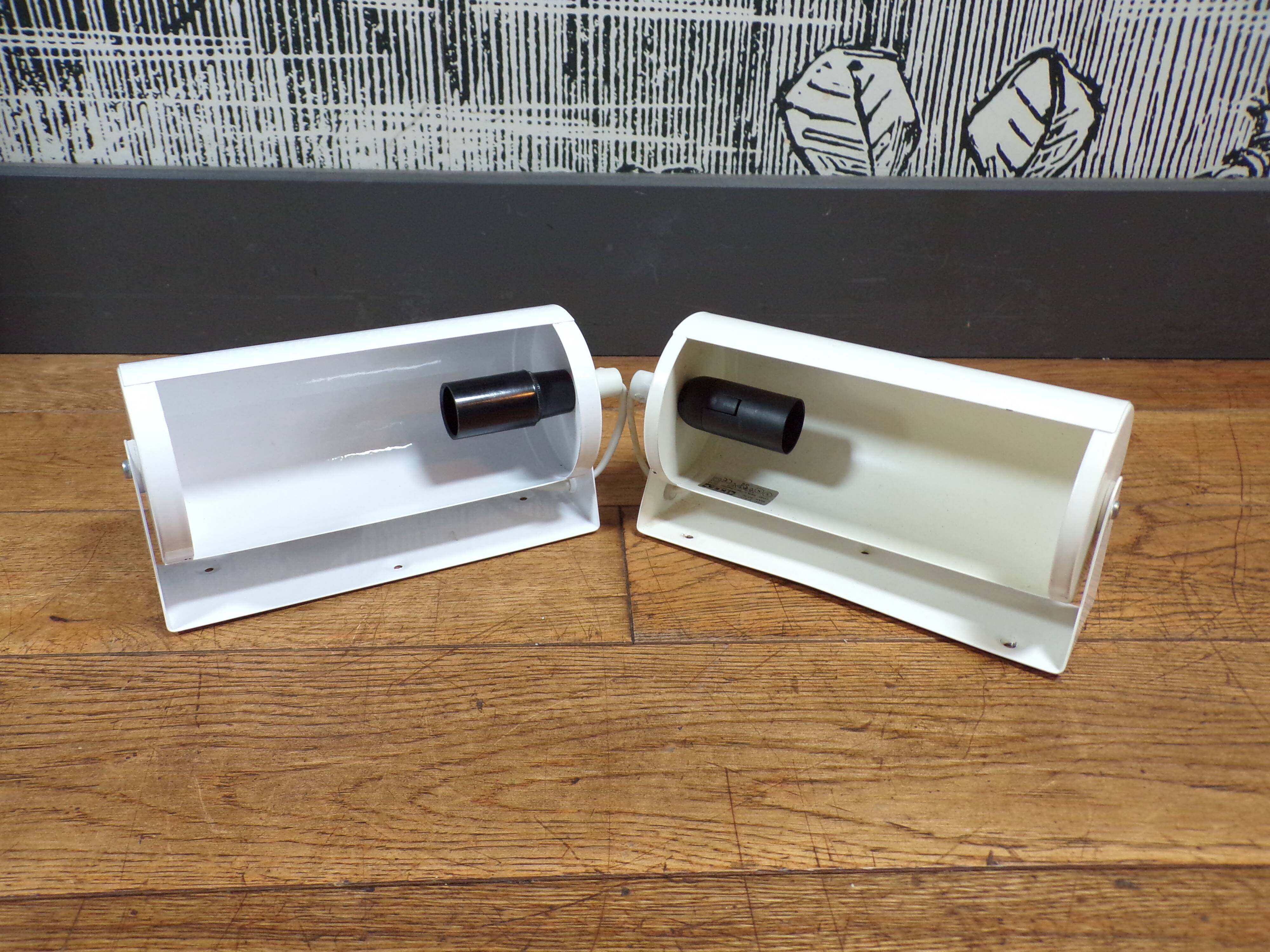 Duo of wall lights V413 Ikea