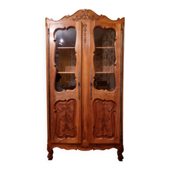 Small Provençal library