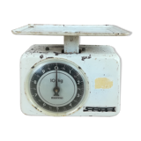 Stube metal scale