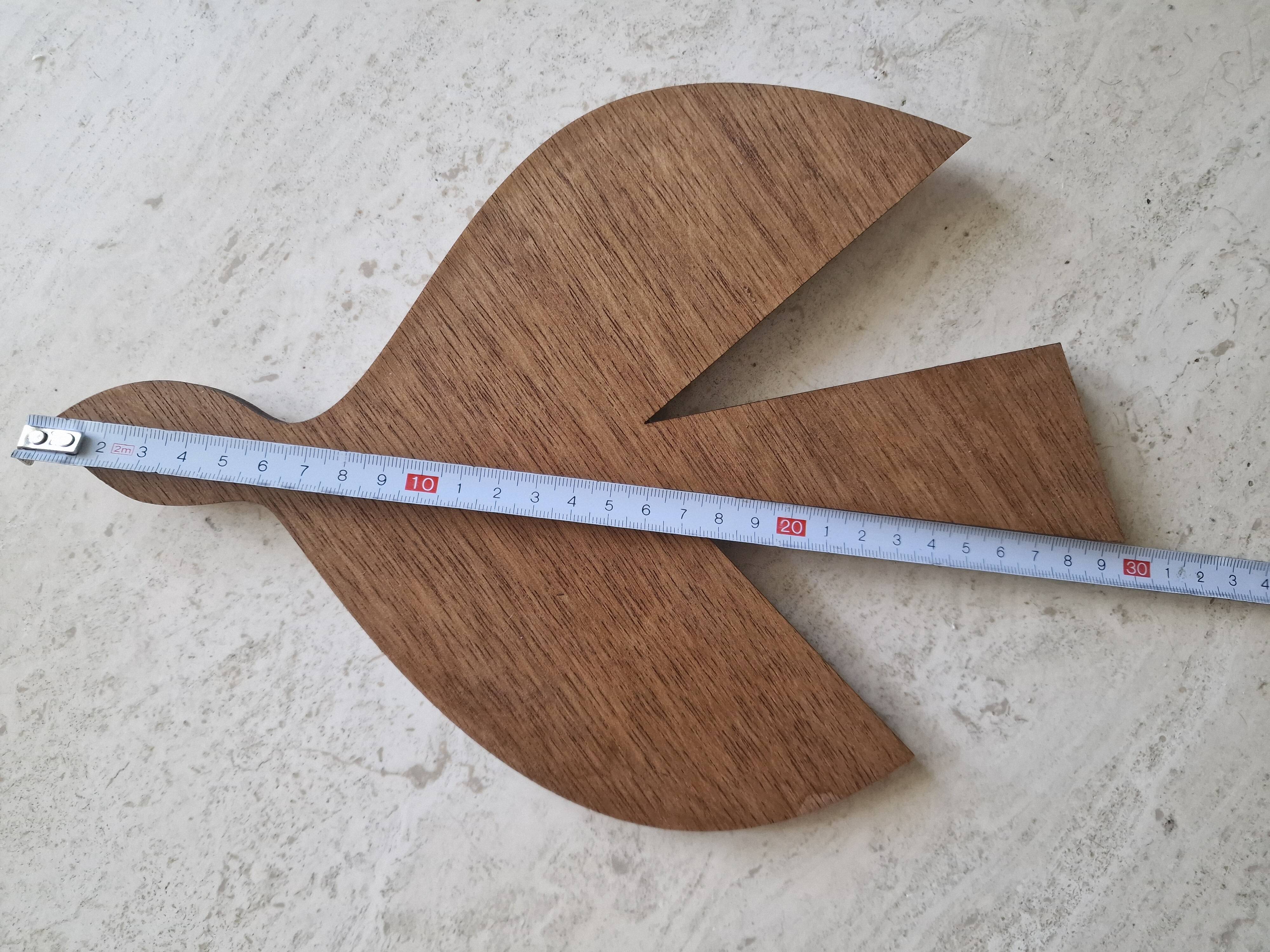 Wooden bird trio for wall decoration