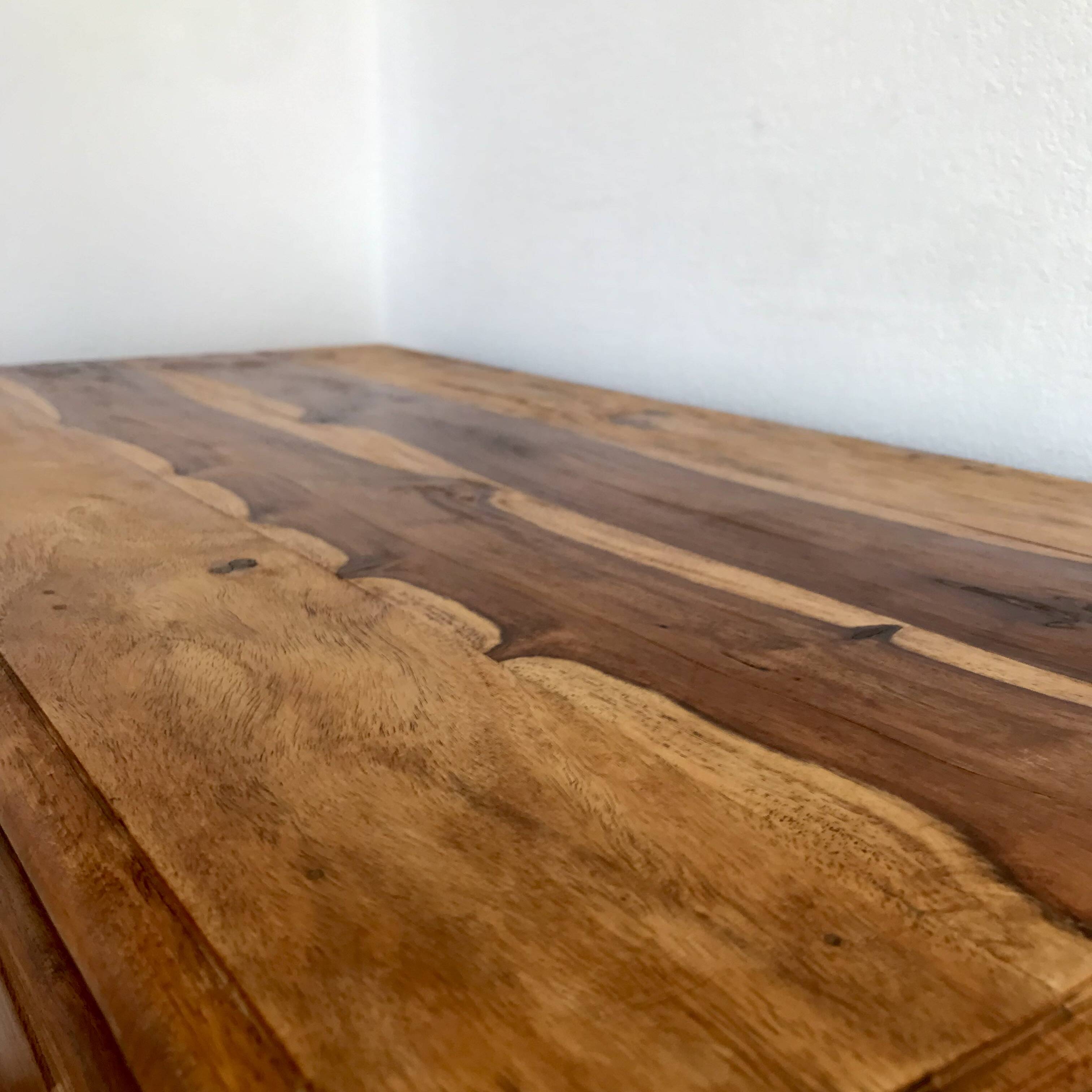 Indian "Jali" commode in solid rosewood (Sheesham)