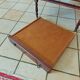 Table d'appoint en if par Bradley England