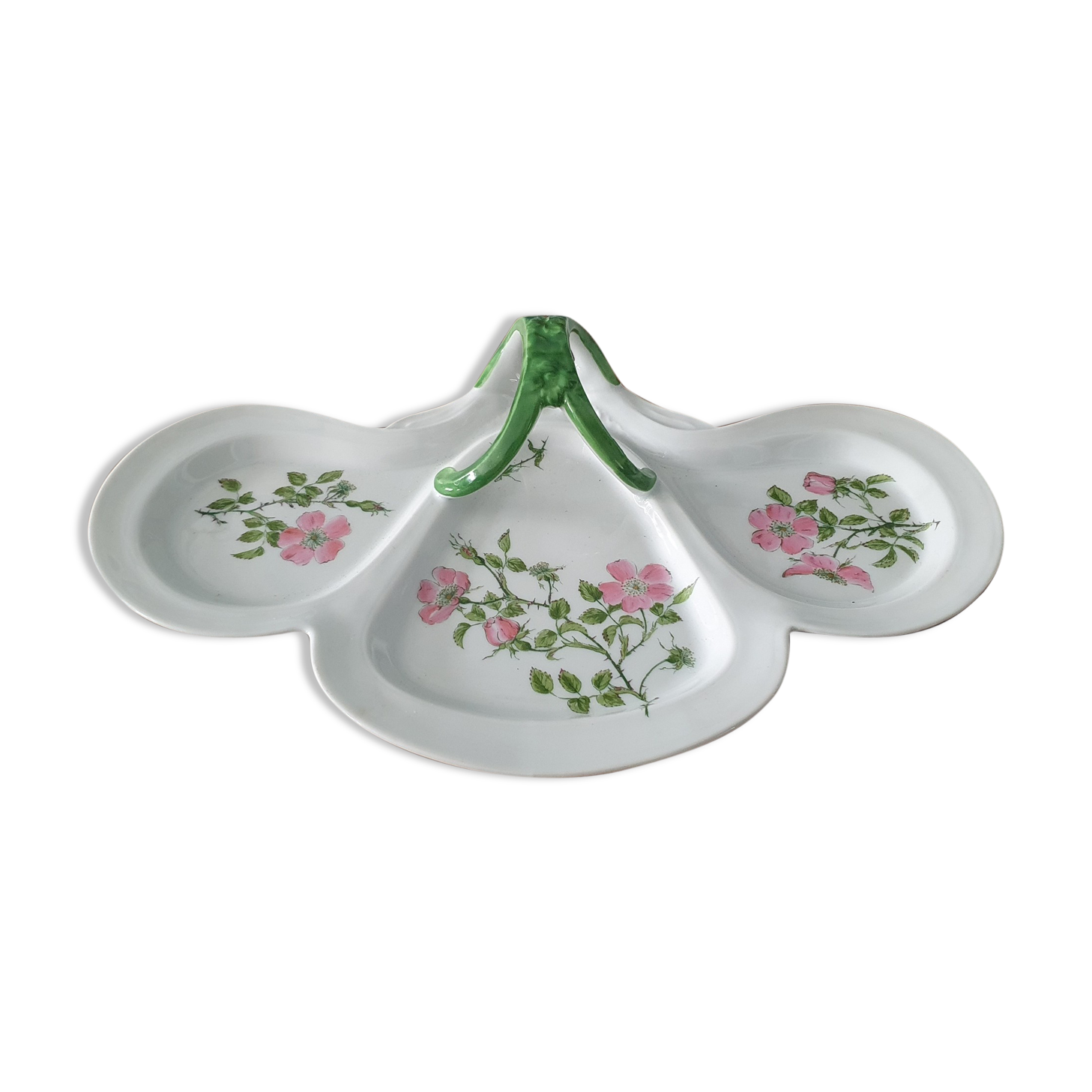 Flat, servant floral decorations in limoges porcelain
