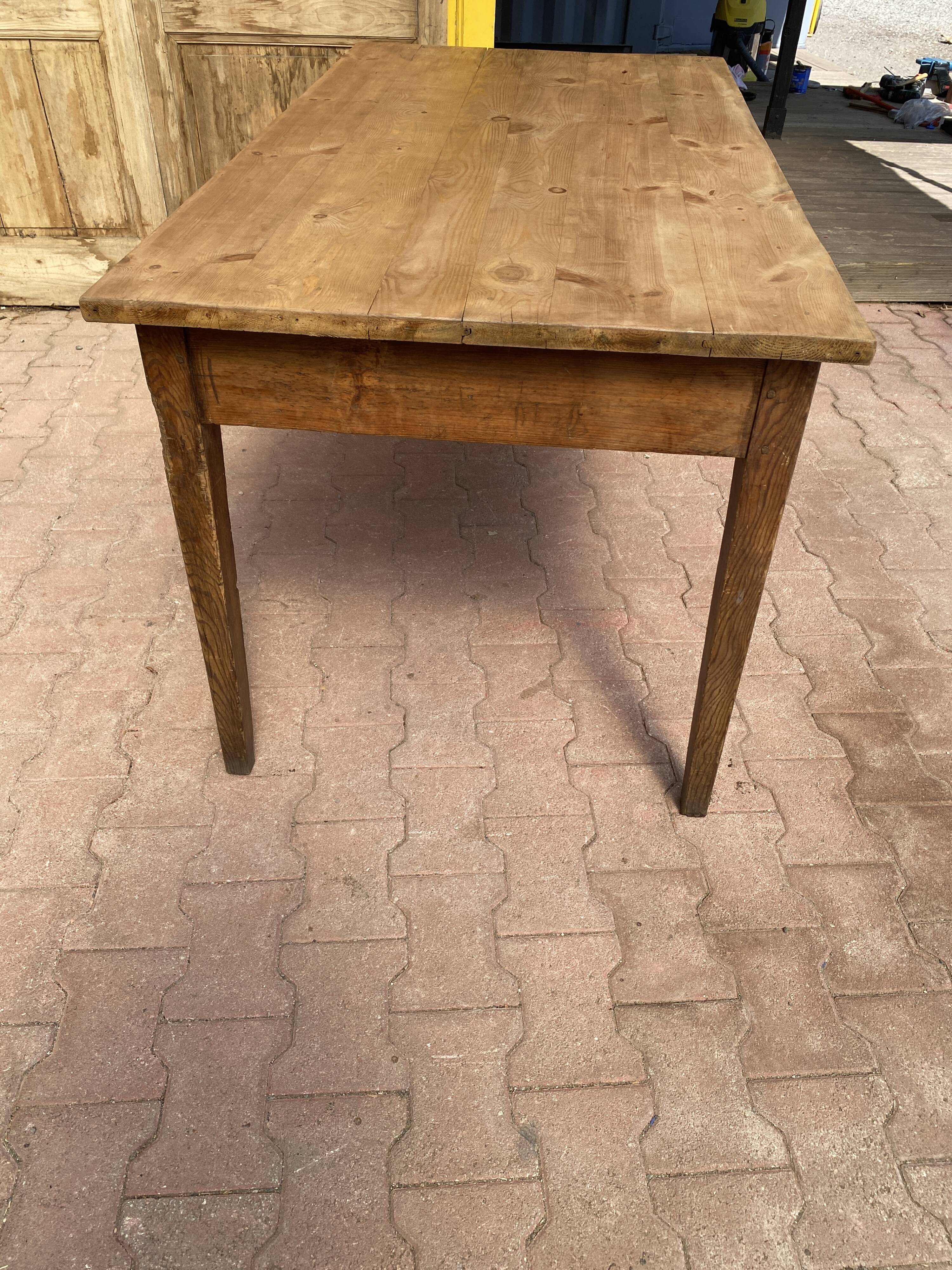Farmhouse table