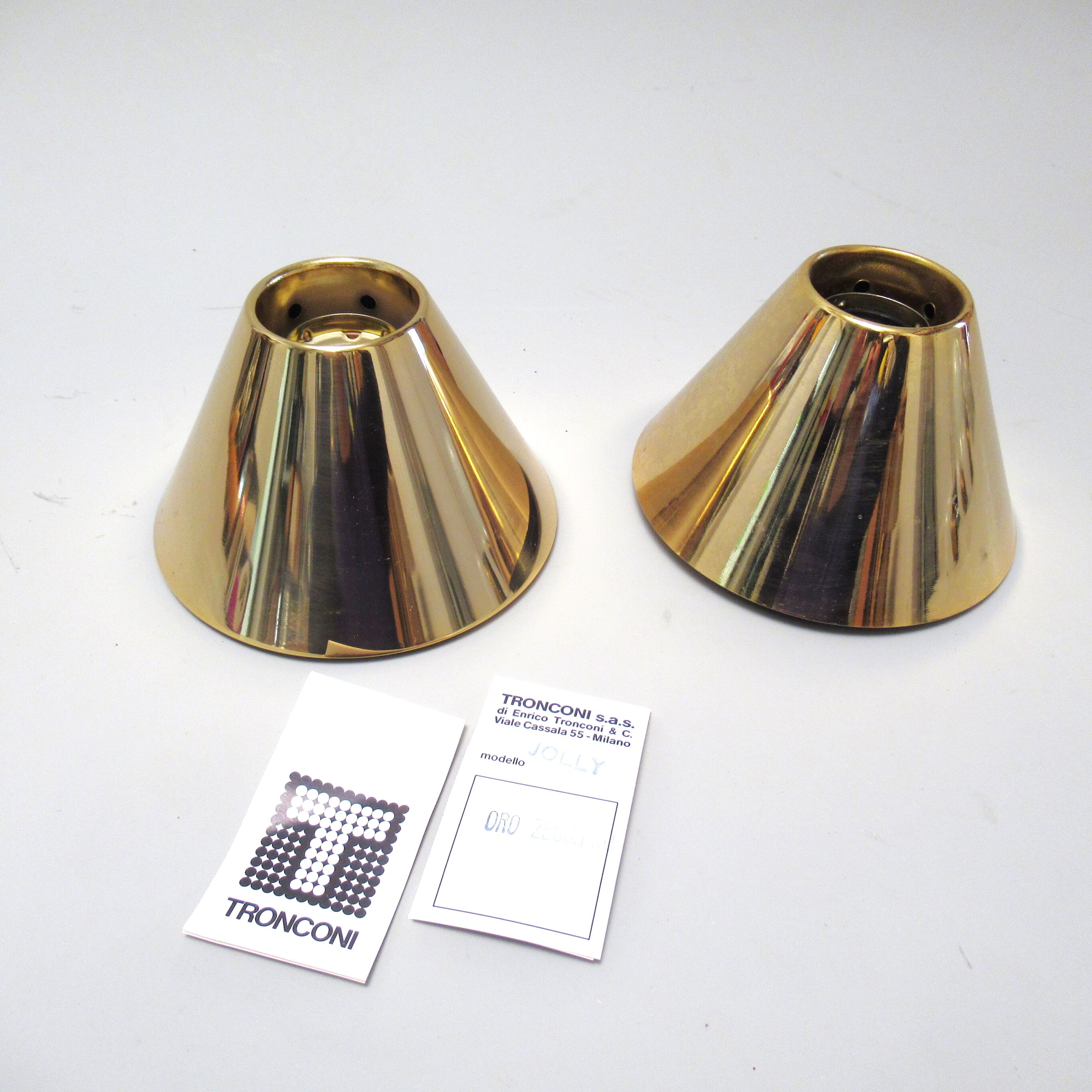 Pair of Jolly Tronconi wall lamps