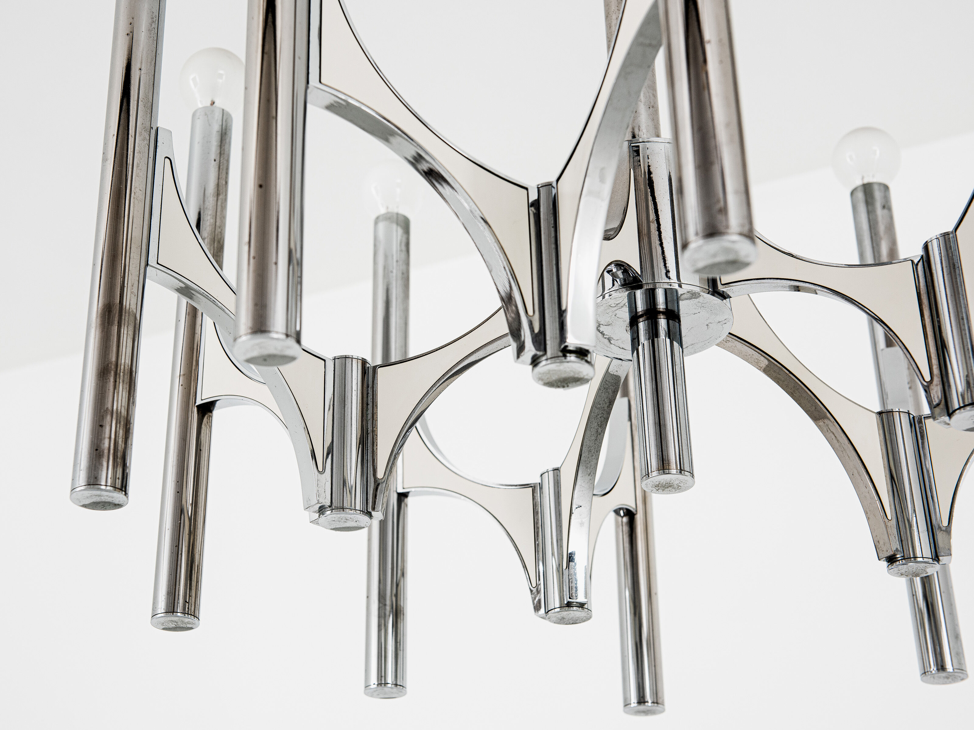 Orbit chandelier in metal and white from Sciolari 1970s