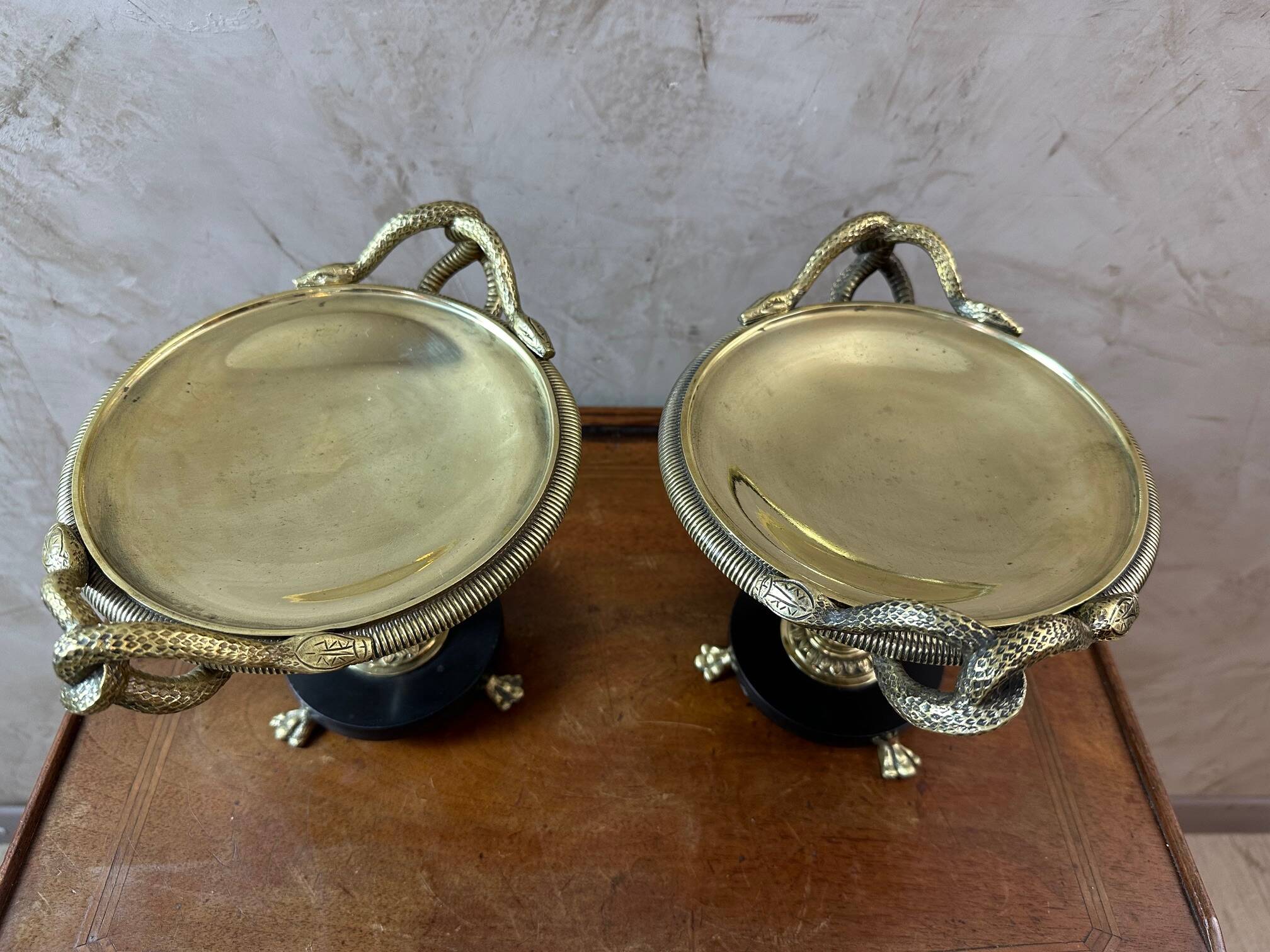 Paire de cassolettes de pharmacie