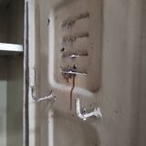 Casier industriel en métal | Armoire vintage à deux portes patinée