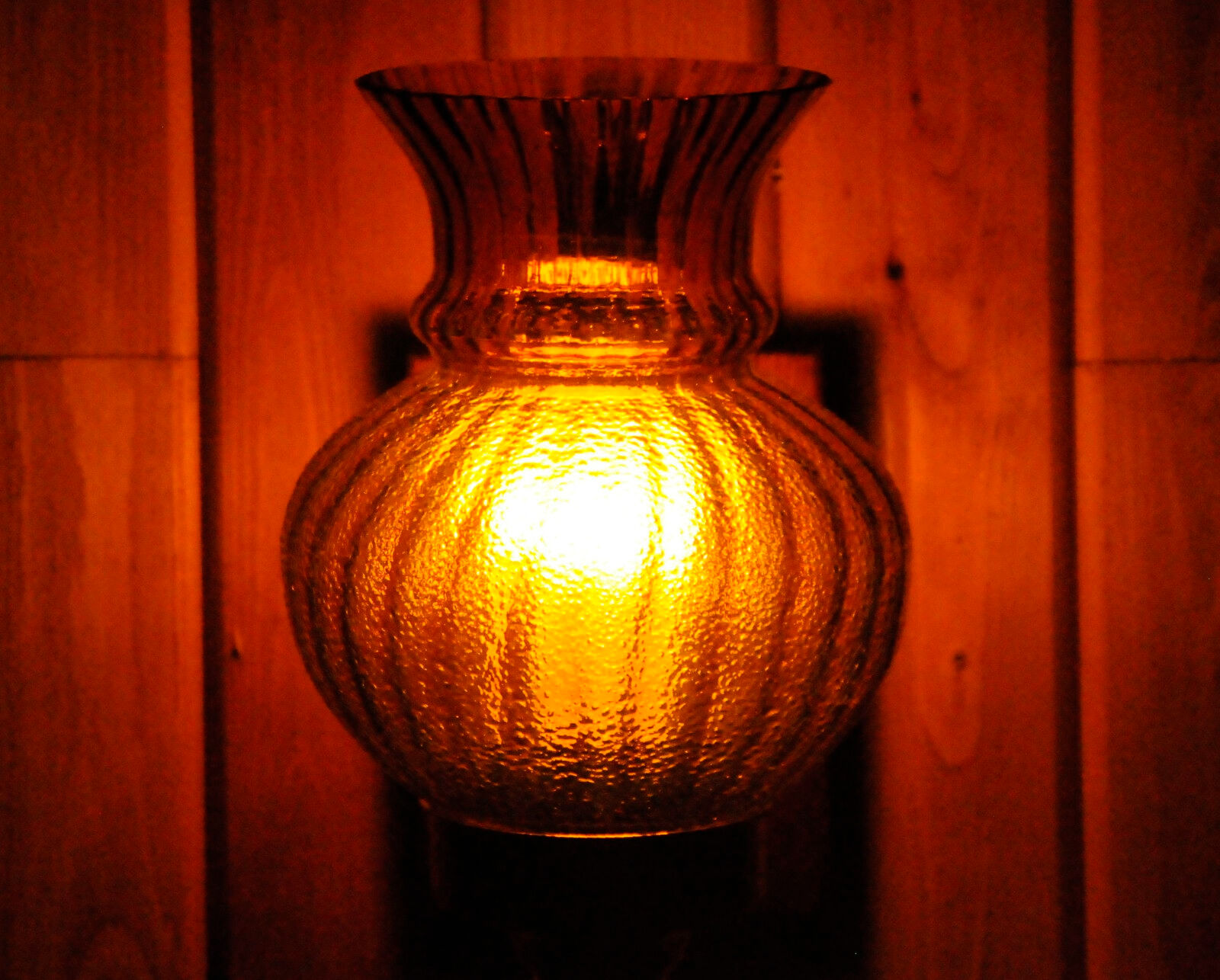 Scandinavian Vintage Wall Lamp