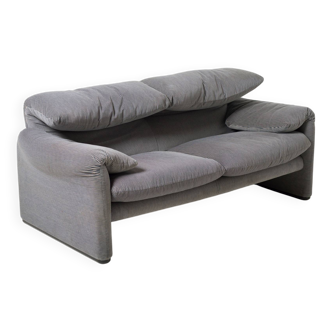 Vico Magistretti Maralunga 2 seater / loveseat for Cassina, Italy, 1980s, g