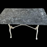 Table bistro Parisenne en fonte et marbre gris 1900