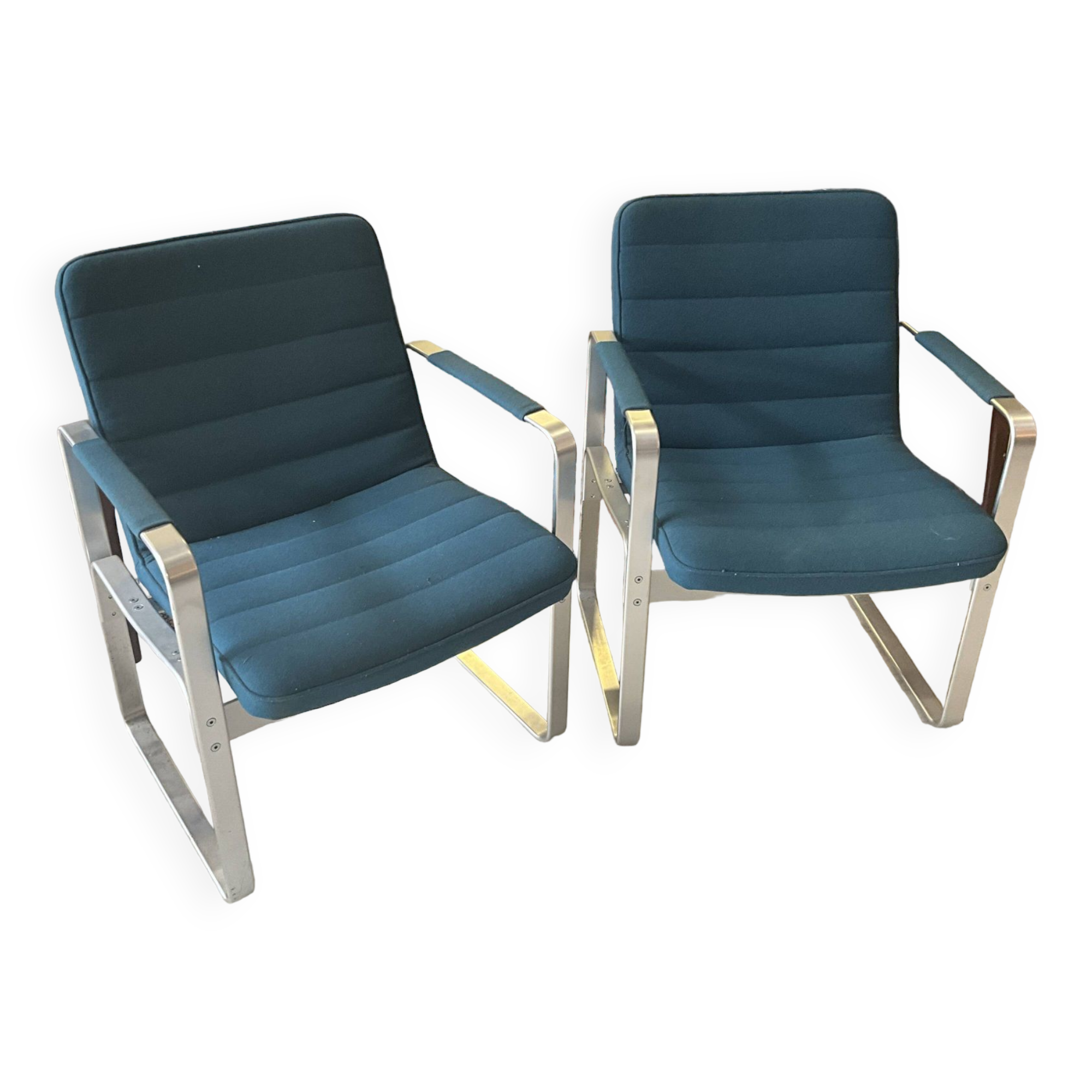 Paire de fauteuils par Karl Erik Ekselius