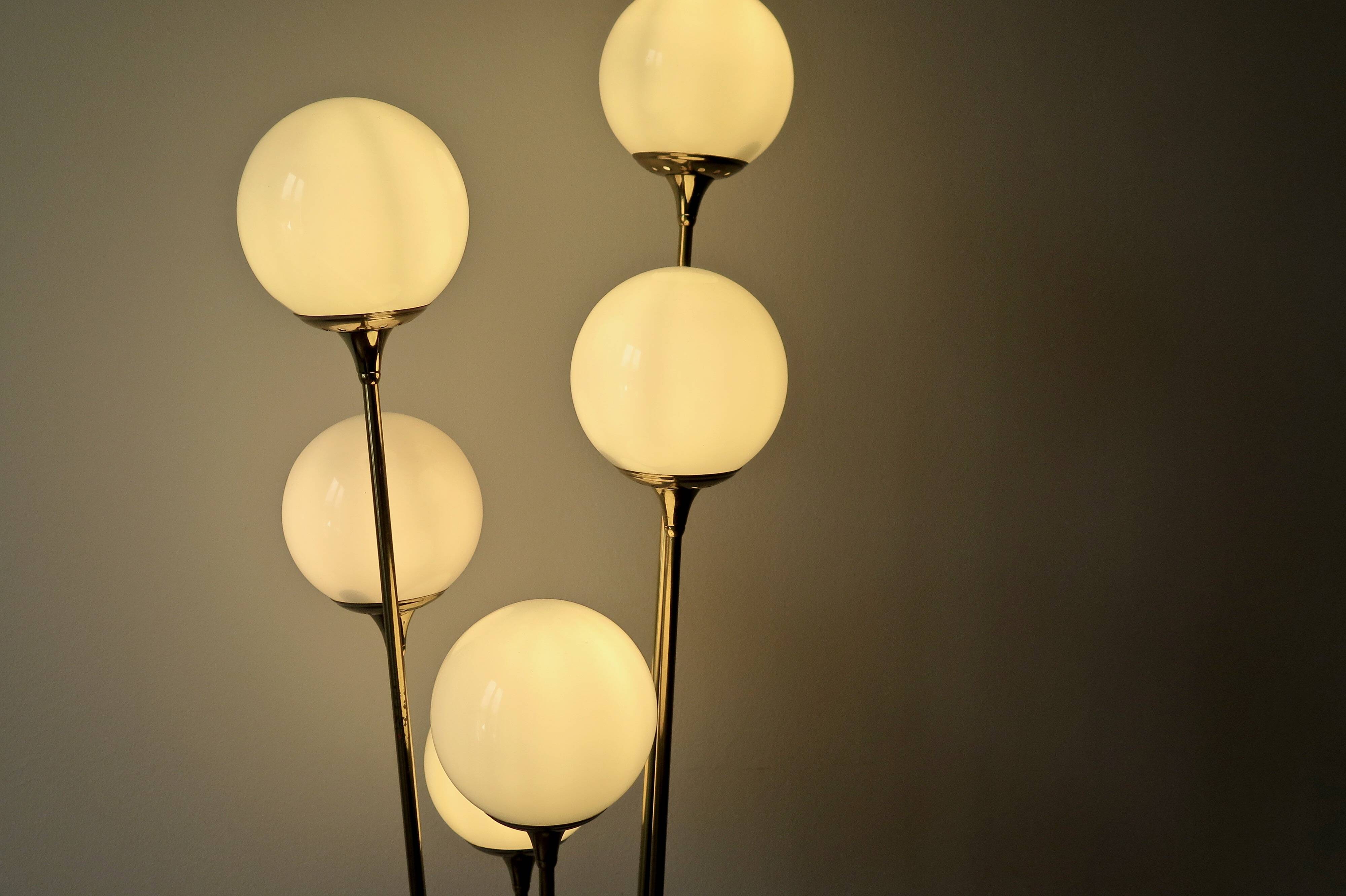 Italian Floor Lamp In Brass, Carrara and Opaline