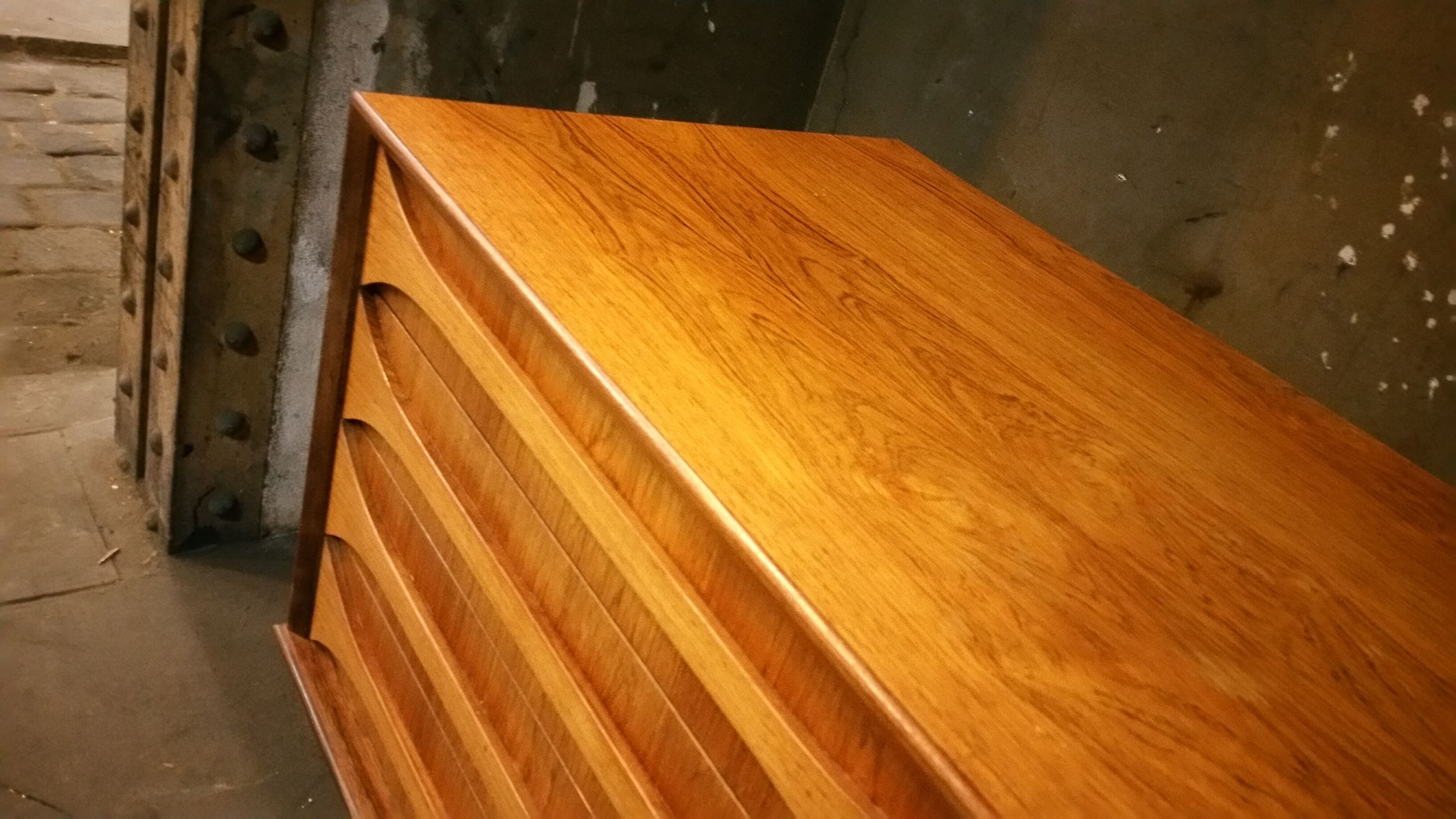 Row V - Form Oswald John Paola sideboard 50 60 Scandinavian years