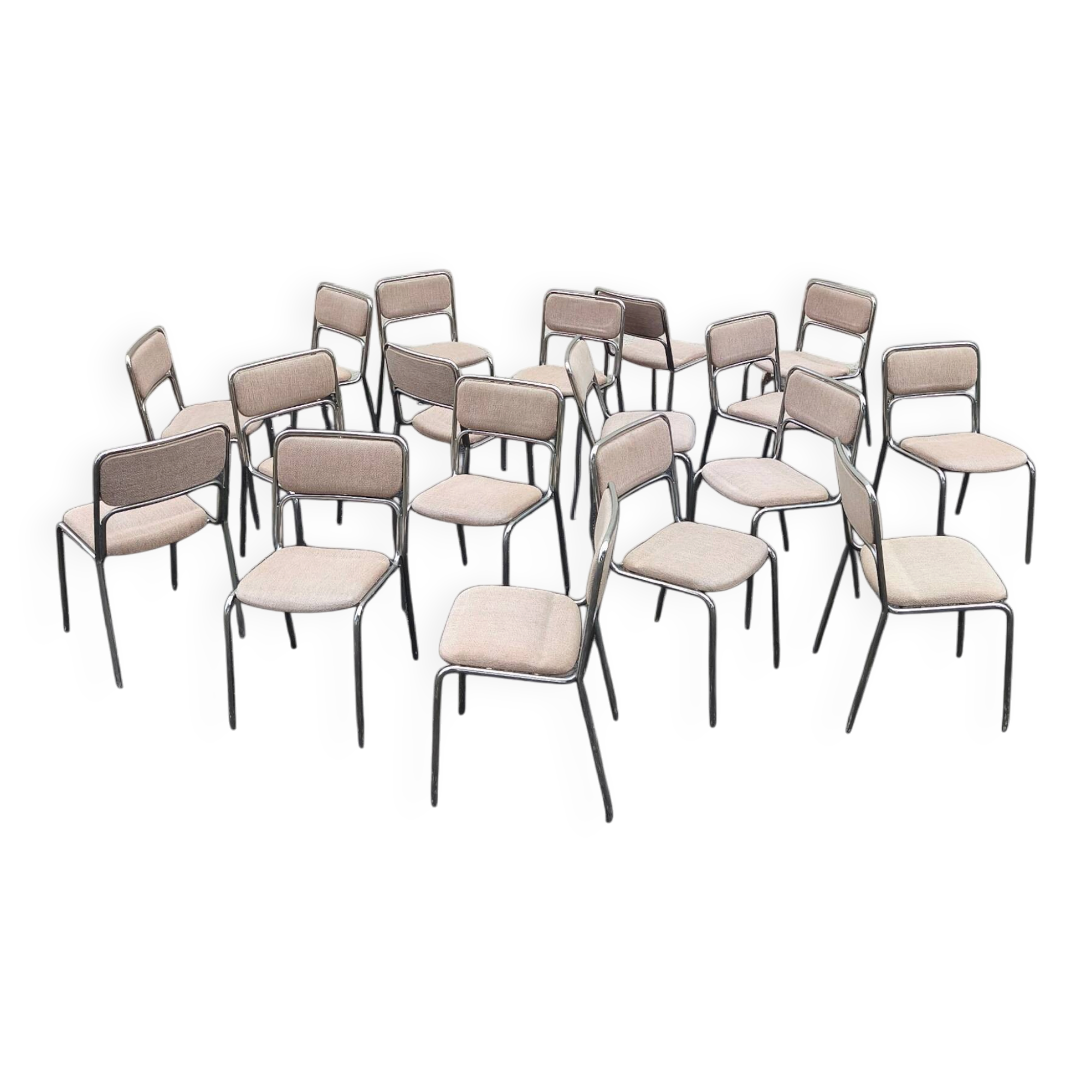 18 tubular design chairs from the 1970s/80s.