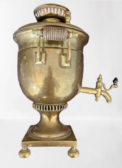 SAMOVAR in brass, Russian origin
